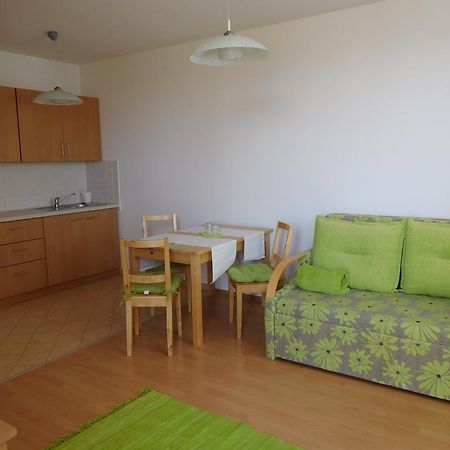 Jade Apartment Hegykő Екстериор снимка